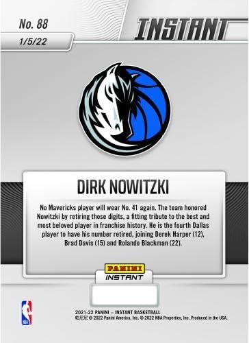 Спортни сувенири Dirk Nowitzki Далас Маверикс Fanatics Изключителен Паралелен Панини Instant Далас Маверикс